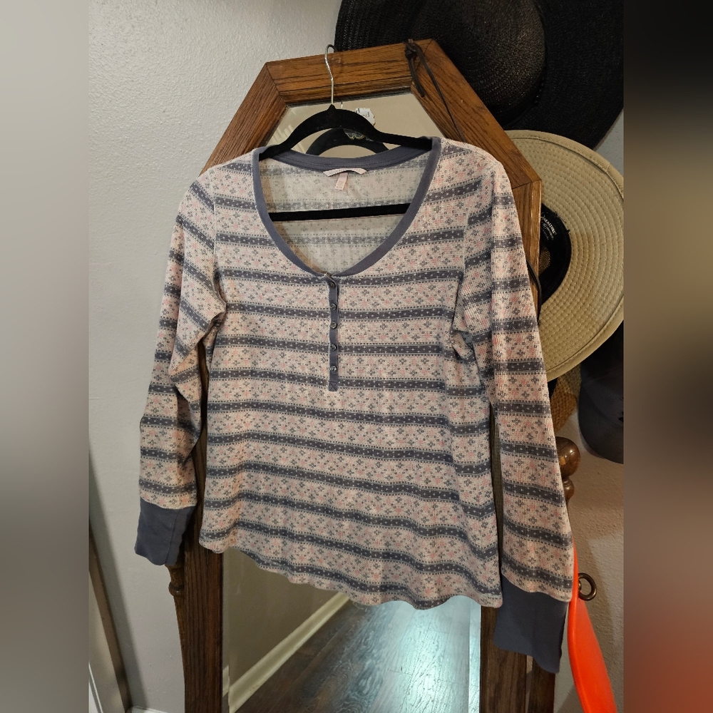 Victoria's Secret Gray and Cream Pajama Top